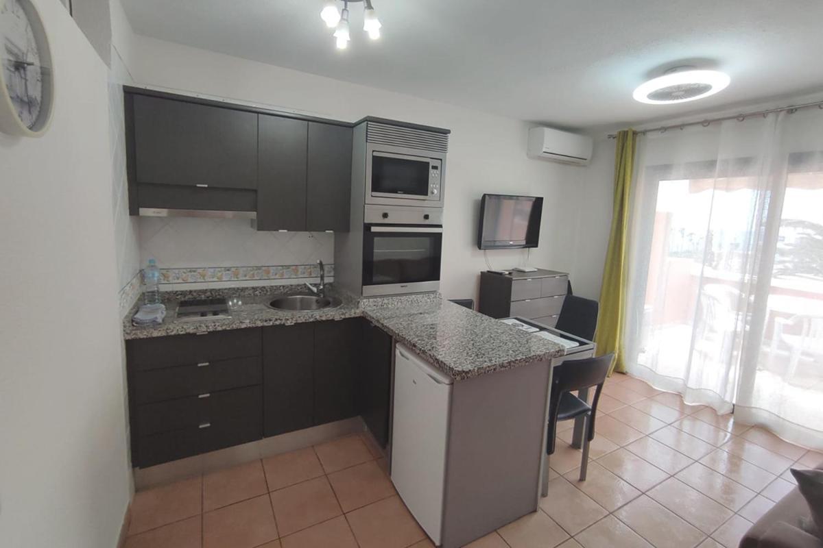 Beachfront Americas - Trg Apartment *